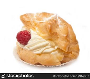 Single cream bun with raspberries, cream and vanilla powder