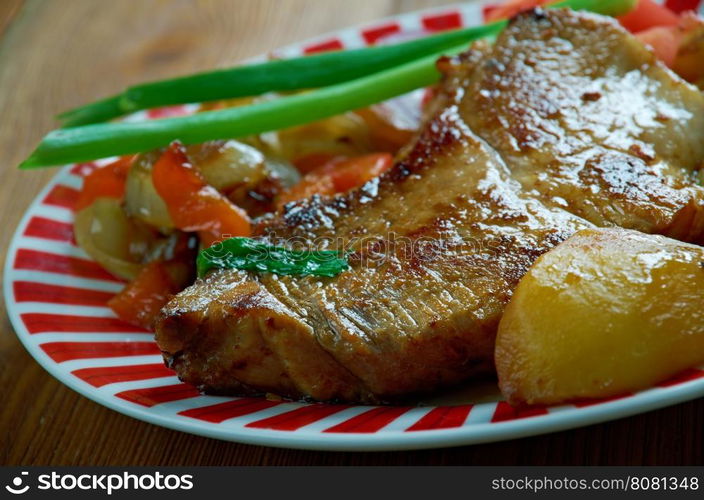 sipulipihvi - Onion steak.Finnish version of pork steak