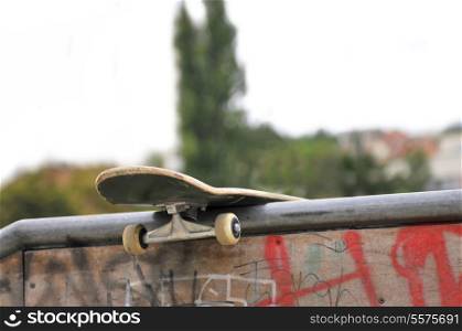 Skate board left behind in park