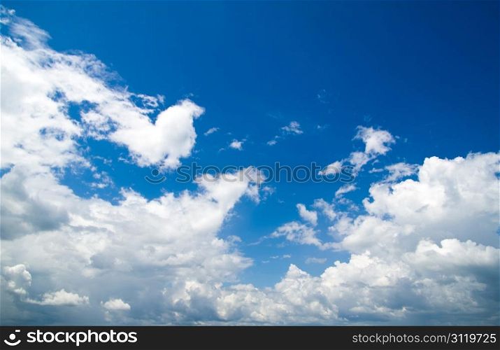 sky background with tiny clouds