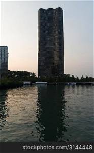 Skyscraper at the waterfront, Lake Point Tower, Chicago, Cook County, Illinois, USA