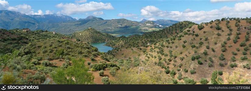 Small lake amoung Mediterranean mountains