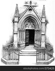 Small portal of Saint-Severin, vintage engraved illustration. Paris - Auguste VITU ? 1890.