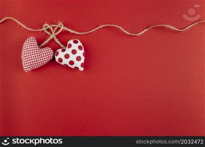 small soft hearts with rope table