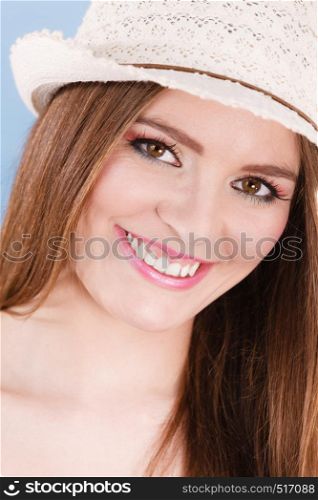 Smile and laugh. Vacation and rest. Portrait of happy lovely girl in straw hat. Young tourist woman enjoy holidays and summer time.. Happy cute tourist girl in straw hat.