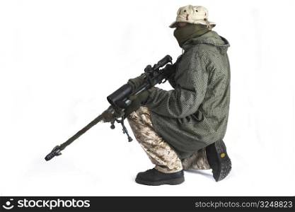 Sniper is wearing a desert uniform and an anti-IR cloak.