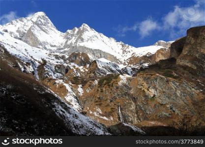 Snow and mountain near Samdo in Nepal