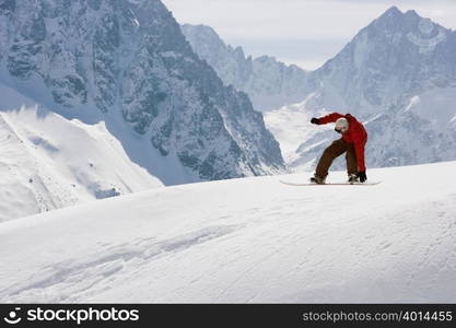 Snowboarder