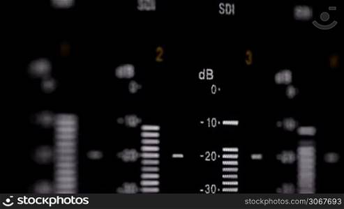 Sound indicators on the professional video recorder display 1