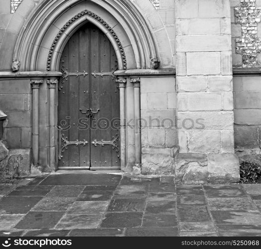 southwark cathedral in london england old construction and religion