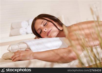 Spa - Young woman at wellness therapy massage treatment