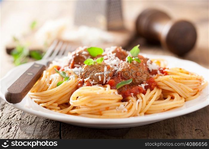 spaghetti with meatballs in tomato sauce