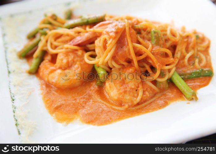 spaghetti with shrimp