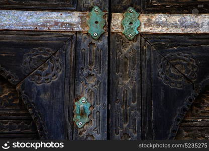 spain castle lock knocker lanzarote abstract door wood in the red brown