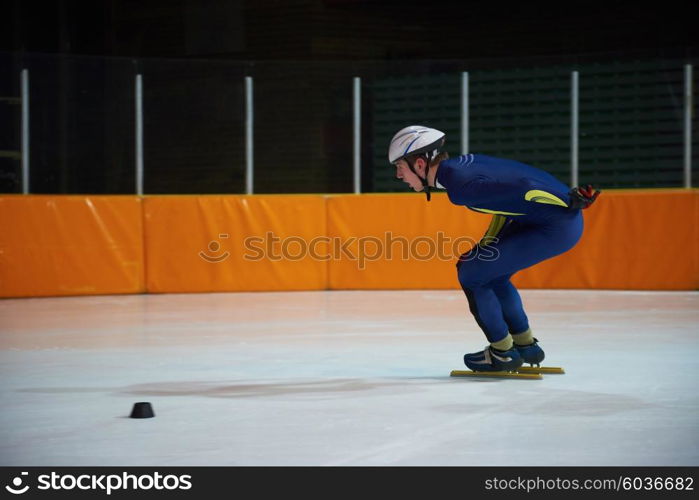 speed skating sport with young athletes