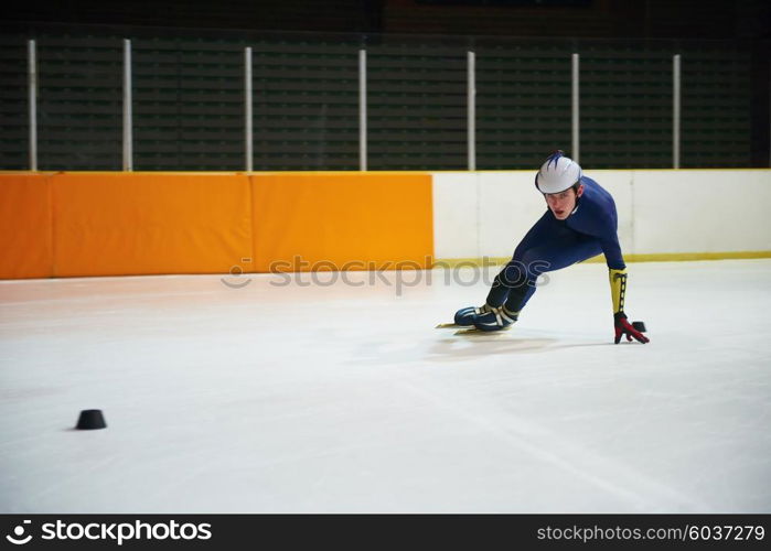 speed skating sport with young athletes