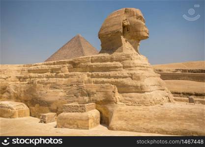 Sphinx and great pyramids at Giza, Cairo, Egypt