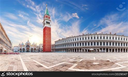 St Mark&rsquo;s Square full panorama, Venice, Italy.. St Mark&rsquo;s Square full panorama, Venice, Italy