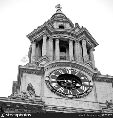 st paul cathedral in london england old construction and religion