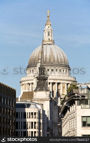 St Paul&rsquo;s Cathedral in London Surrounded by Buildings