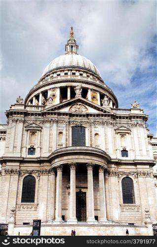 St Paul&rsquo;s Cathedral occupies a significant place in the national identity of the English population.