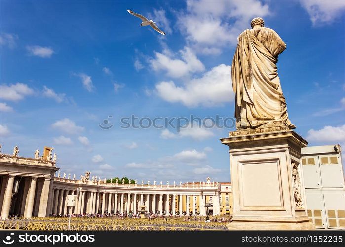 St. Peter&rsquo;s Square and a monument Pope Pius IX in the Vatican City, Rome, Italy.. St. Peter&rsquo;s Square and a monument Pope Pius IX in the Vatican City, Rome, Italy