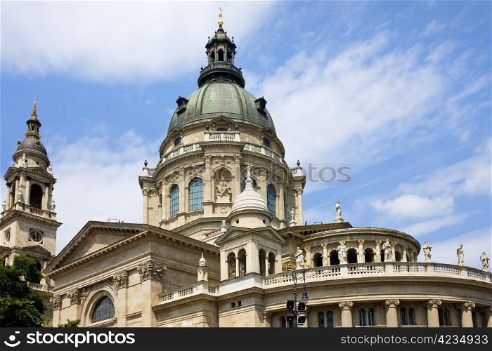 St. Stephen&rsquo;s Basilica in Budapest, Hungary, Neo-Classical architectural style.