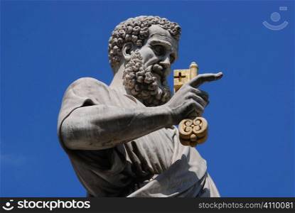 Statue at St. Peter&acute;s Basilica, St. Peter&acute;s Square, Rome