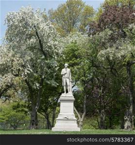 Statue in Central Park, Manhattan, New York City, New York State, USA
