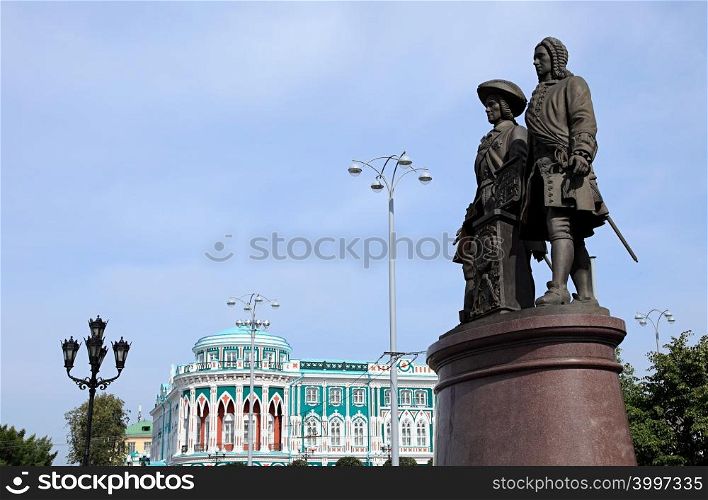 Statue of founders of yekaterinburg