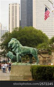 Statues of lions, Chicago, Illinois, USA