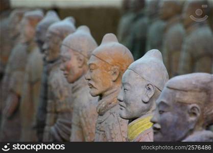 Statues of terracotta soldiers in a row, Xi&acute;An, Shaanxi Province, China