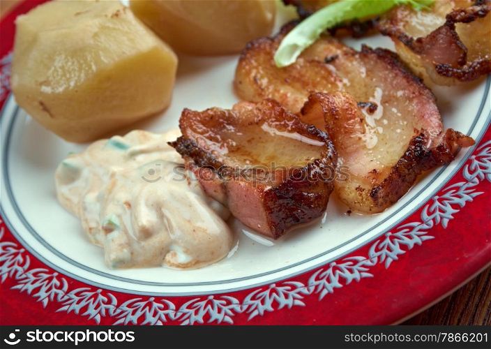 Stekt flask - Swedish dish of fried bacon, potatoes and gravy