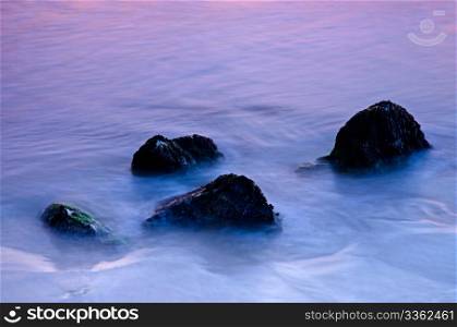 Stones in sea water (long exposure)