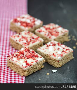 Strawberry and meringue topped flapjack