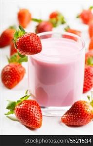 strawberry smoothie with fresh berries