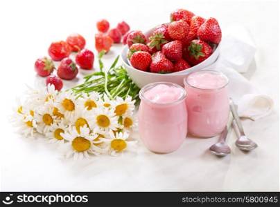 strawberry yogurt with fresh fruits
