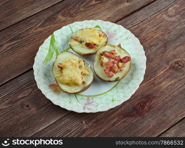 Stuffed Baked Potatoes with ham and cheddar cheese