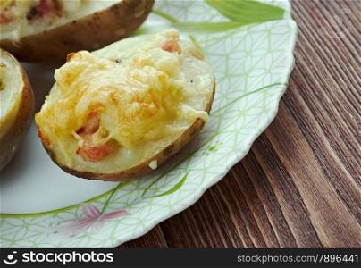 Stuffed Baked Potatoes with ham and cheddar cheese