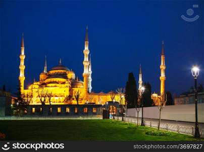 Sultan Ahmed Mosque (Blue Mosque) in Istanbul early in the morning