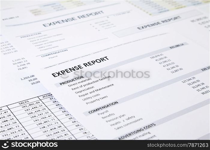 Summary of business expense report focus on EXPENSE REPORT word