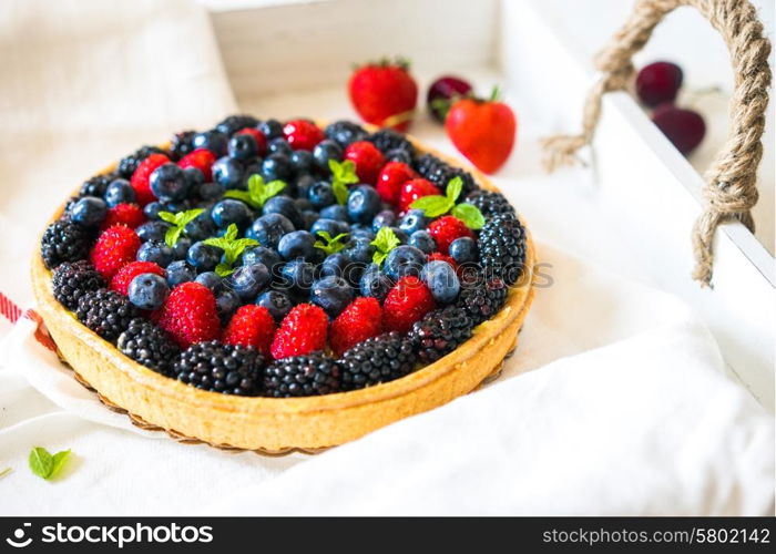 Summer berry tart