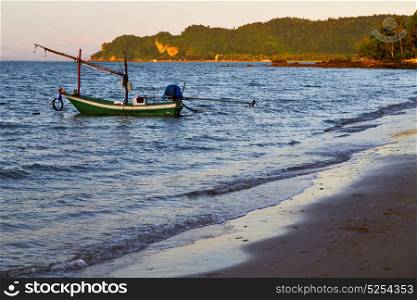 sunrise asia in the lomprayah bay isle white beach rocks boat thailand and south china sea anchor