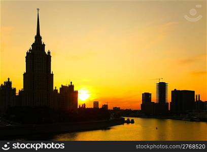 Sunset on Moscow-river