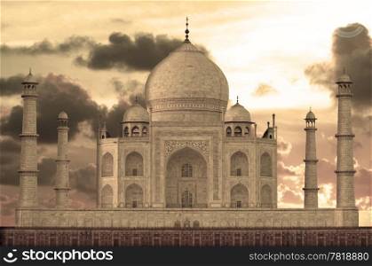 Sunset over Taj Mahal mausoleum, Agra, Uttar Pradesh, India