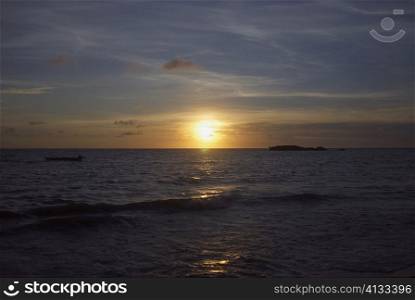 Sunset over the sea, South West Bay, Providencia, Providencia y Santa Catalina, San Andres y Providencia Department, Colombia