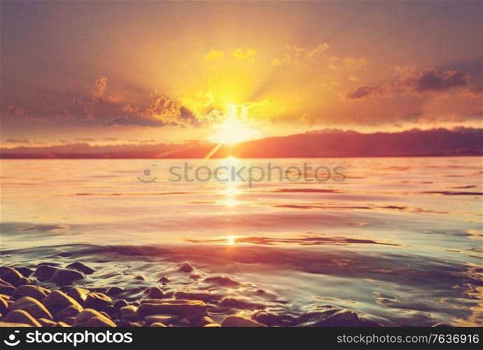 Sunset scene on the lake at sunset autumn nature landscapes