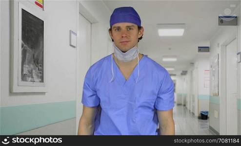 Surgeon is ready for work in the hall