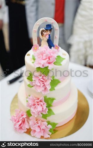 sweet Wedding cake decorated with beautiful flowers&#xA;