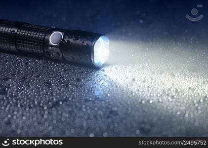 Tactical waterproof flashlight